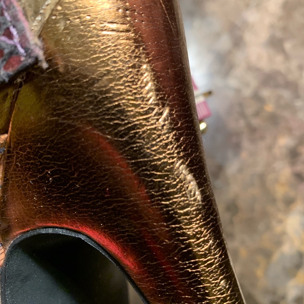 Heels - Picture 5 of 6